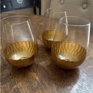 Gold Seamless Wine Glasses (3)